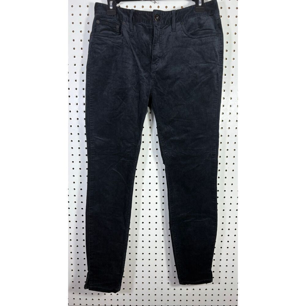 Vineyard Vines woman’s corduroy pants size 8